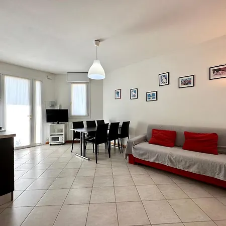 In Daniela Con Piscina Privata Carraro Immobiliare - Family Appartamento