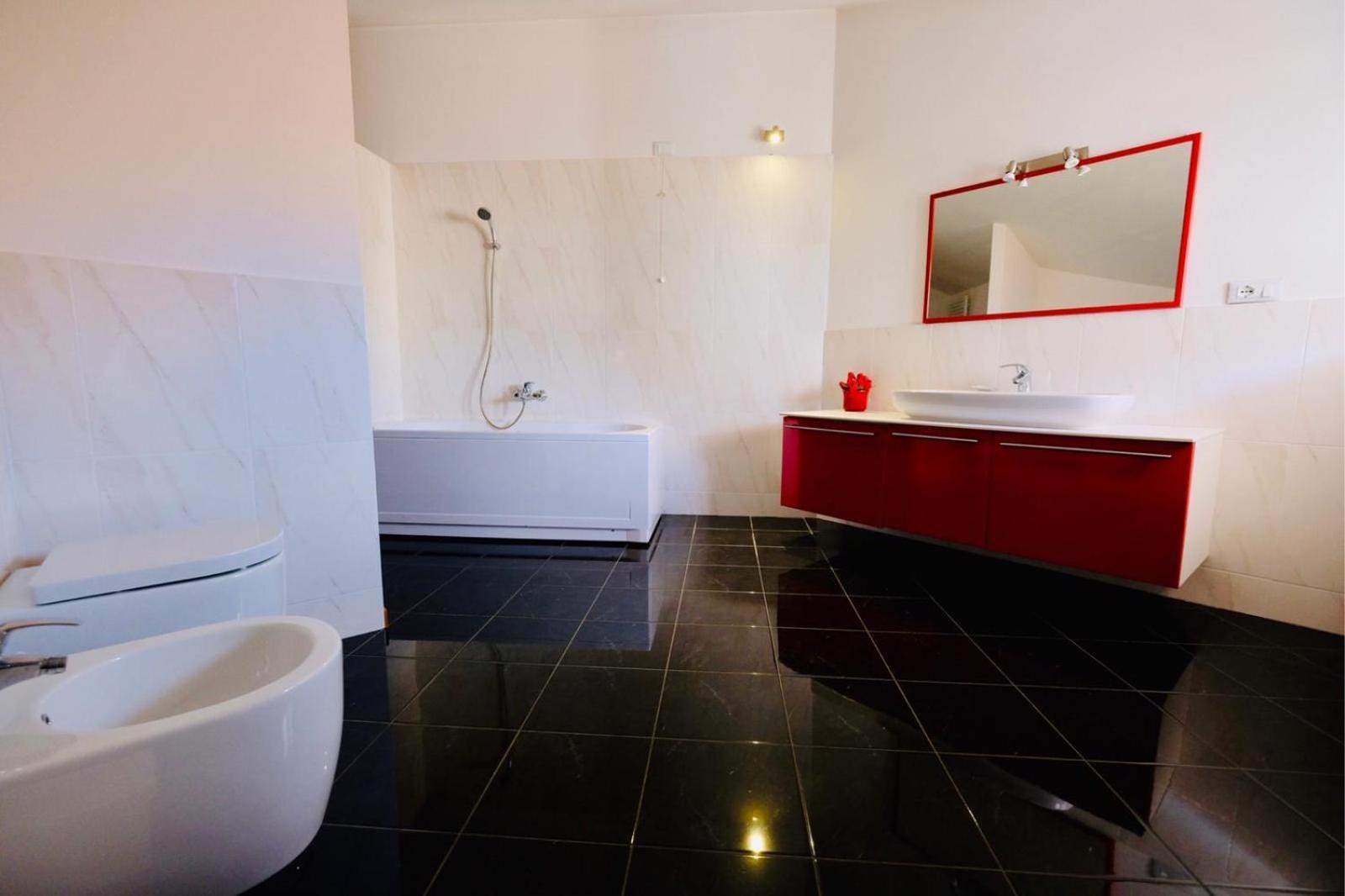 Daniela Con Piscina - Carraro Immobiliare - Family Apartment