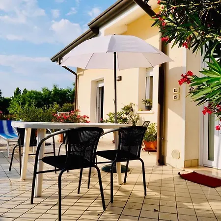 In Daniela Con Piscina Privata Carraro Immobiliare - Family Appartamento